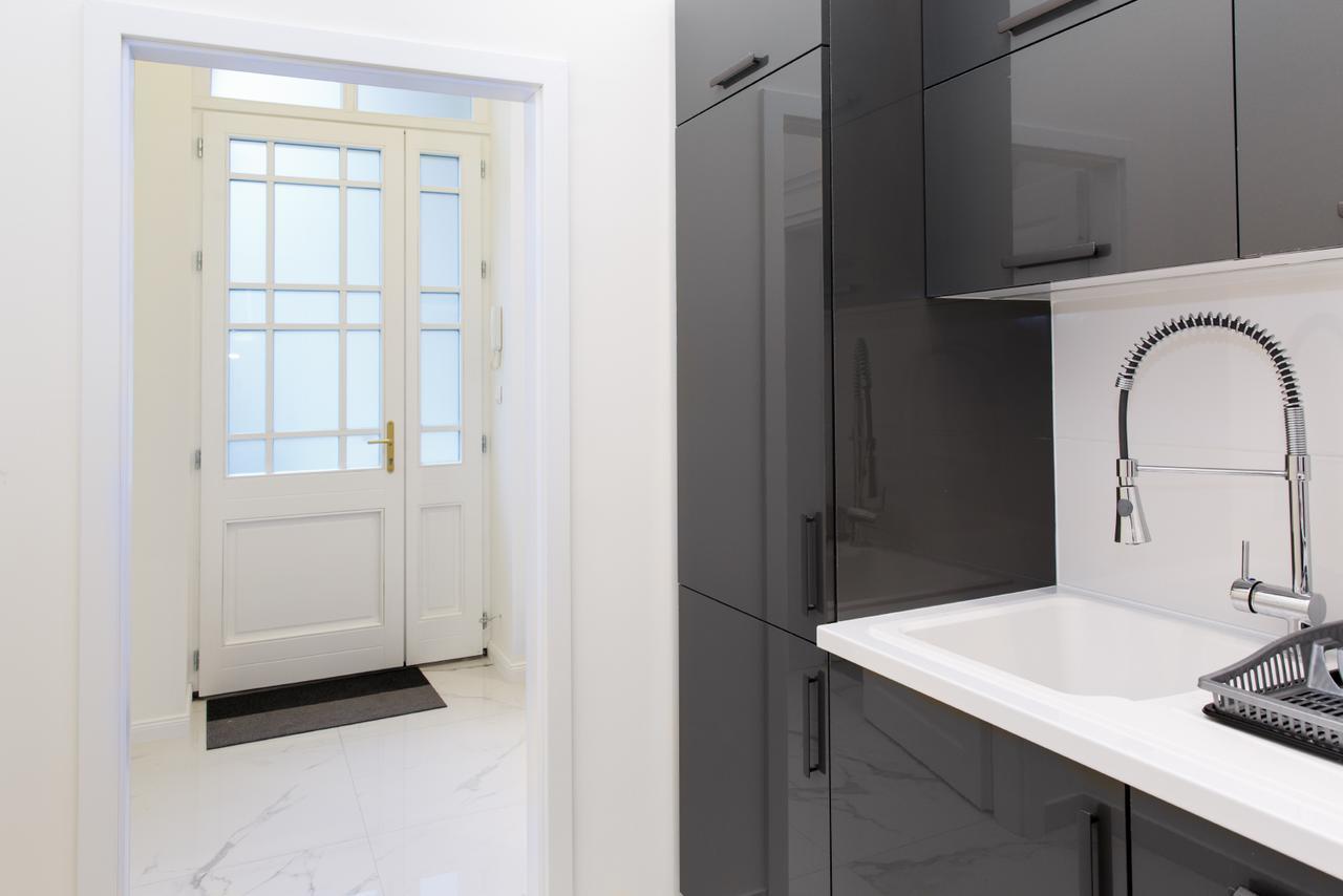 Jenny luxury two bedrooms apartment. Boedapest Buitenkant foto